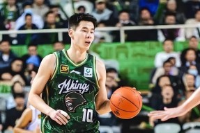 开云体育合作伙伴-赛后突围战来临，深圳男篮围绕CBA季后赛更衣室发声，管理层满意，球探报告显示潜力(广东男篮在cba赛场运动战进球秘诀)