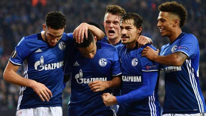 关于纽卡斯尔迎德国杯关键赛；冲刺阶段外线爆发；悬念犹存；心理建设被强调的信息