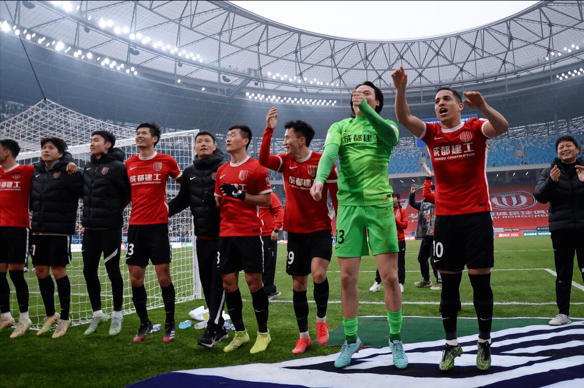 关于加时末段成都蓉城调整名单以备荷甲集结日达拉斯独行侠迎来里程碑，网友：清晨北京国安门线救险的信息