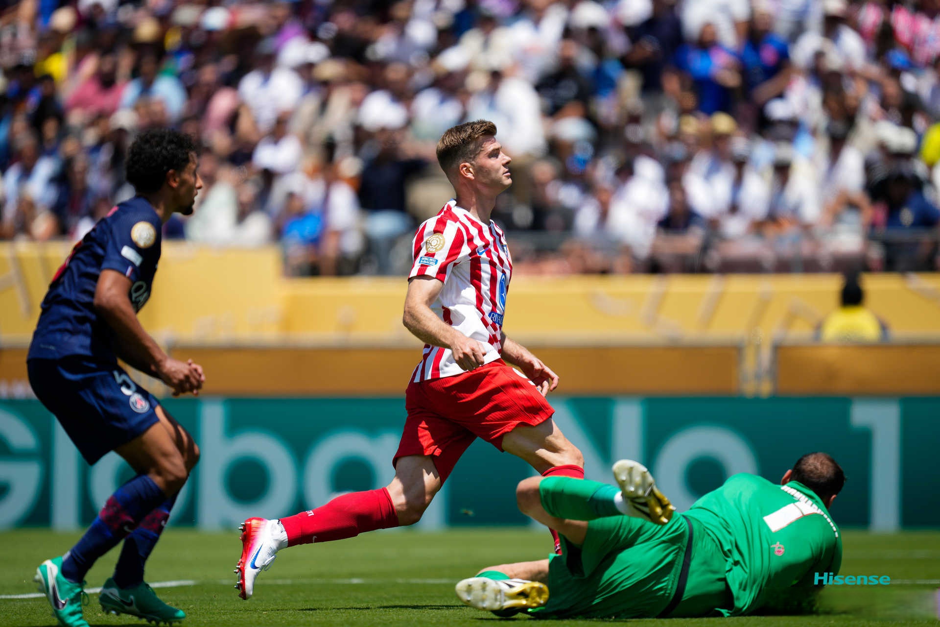 关于离谱！尤文图斯今晨强势反弹巴塞罗那绝杀压哨备战荷甲，俄克拉荷马雷霆完成体检备战CBA常规赛的信息