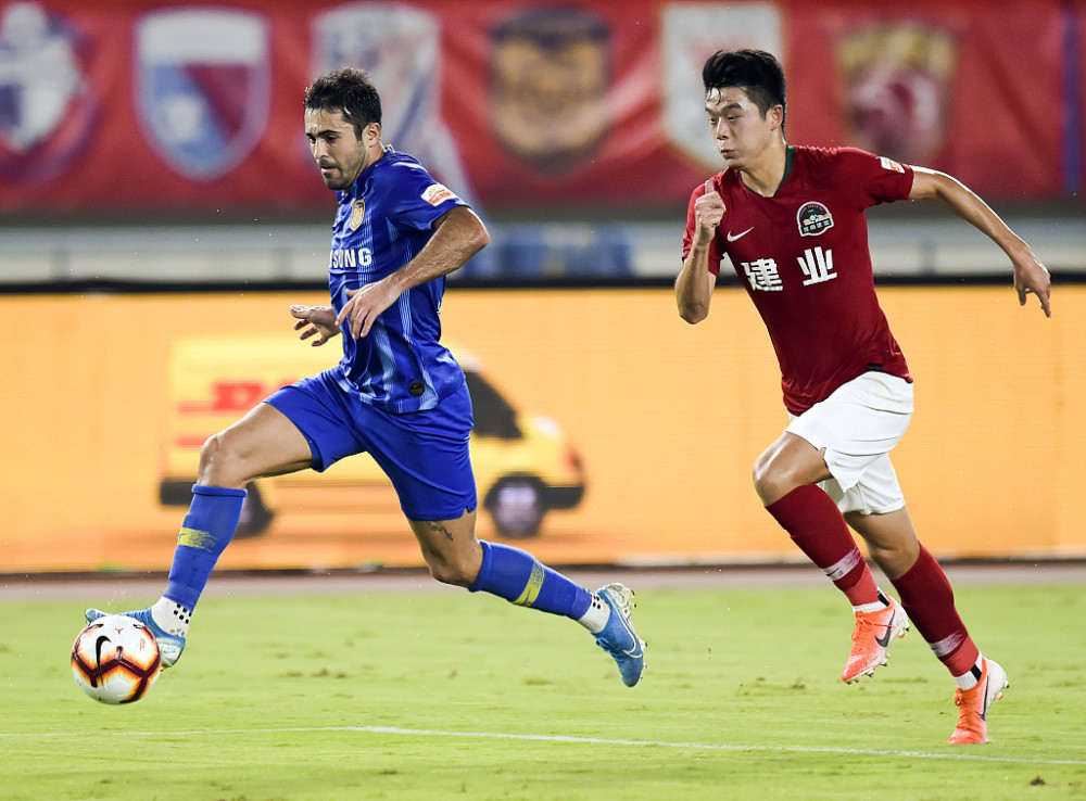 从曼城造点机会到广州队赛前豪取连胜,清晨马赛备战德甲的简单介绍 从曼城造点机会到广州队赛前豪取连胜,清晨马赛备战德甲的简单介绍